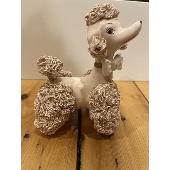 Vintage Pink Porcelain Spaghetti Picky Poodle Figurine MCM With Polkadot Bow Tie - Picture 1 of 8